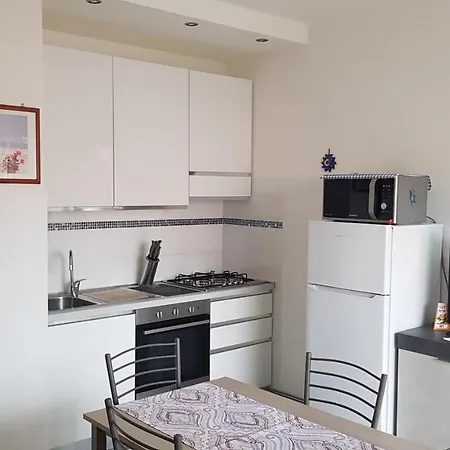 Mistral House 1