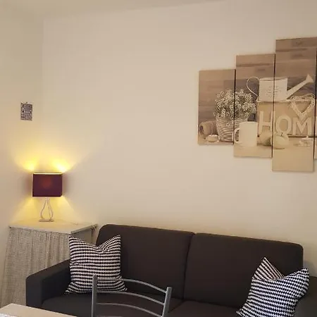 Mistral House 1